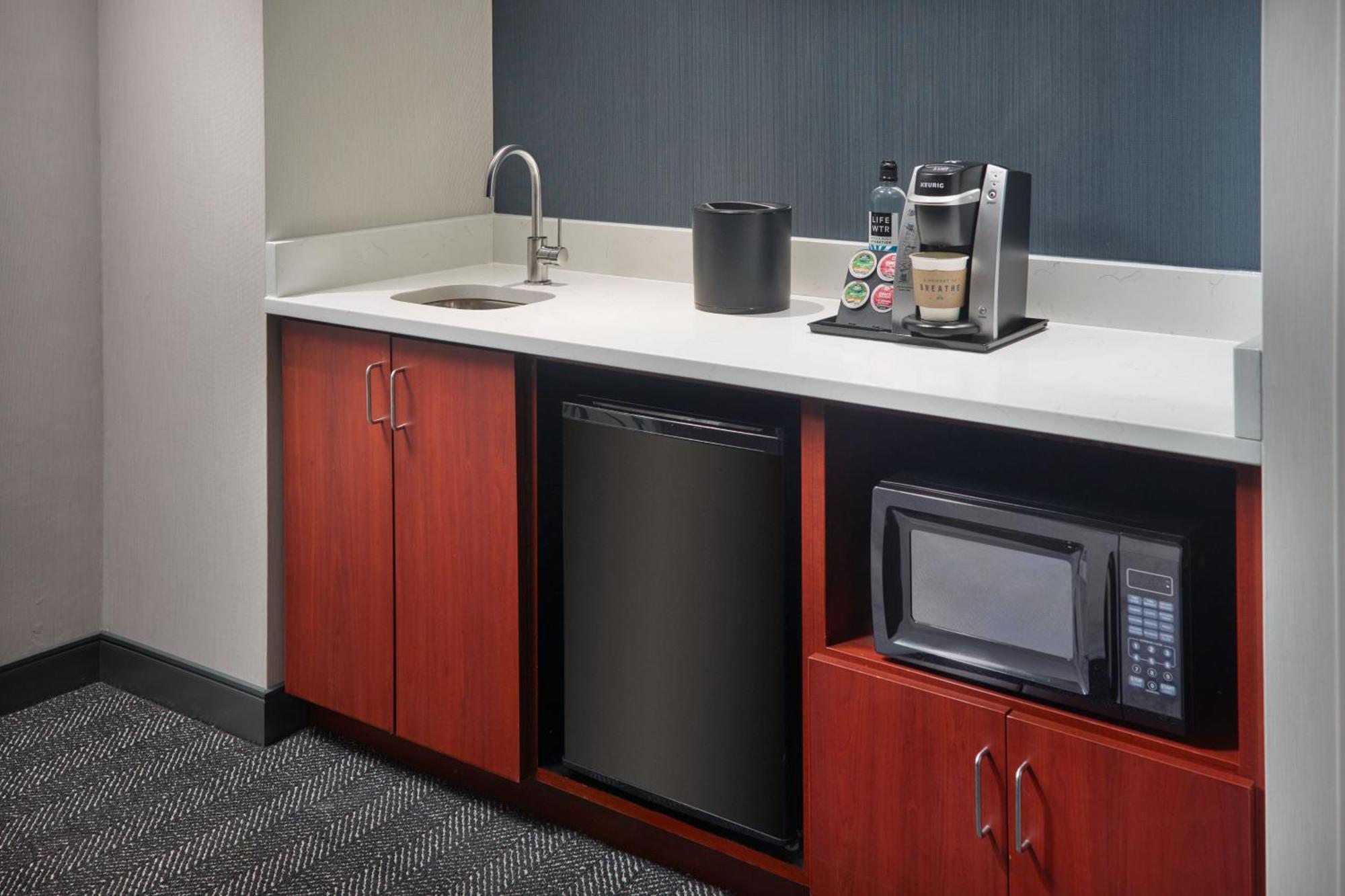 Courtyard By Marriott Washington, D.C./Foggy Bottom Hotel Exterior foto