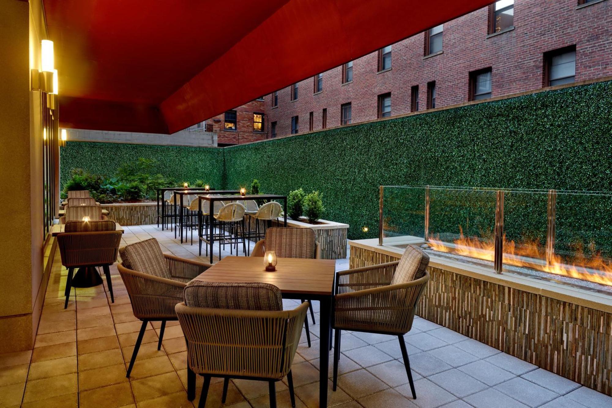 Courtyard By Marriott Washington, D.C./Foggy Bottom Hotel Exterior foto