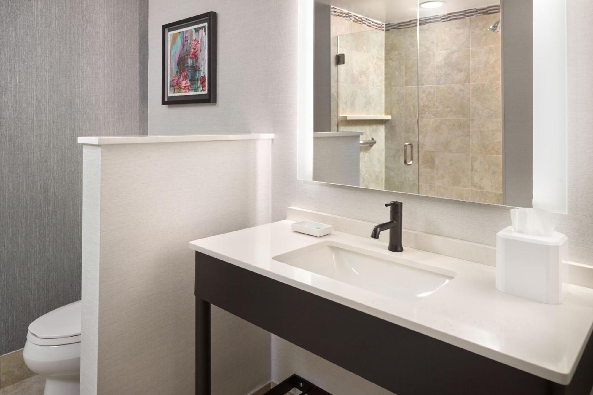 Courtyard By Marriott Washington, D.C./Foggy Bottom Hotel Exterior foto
