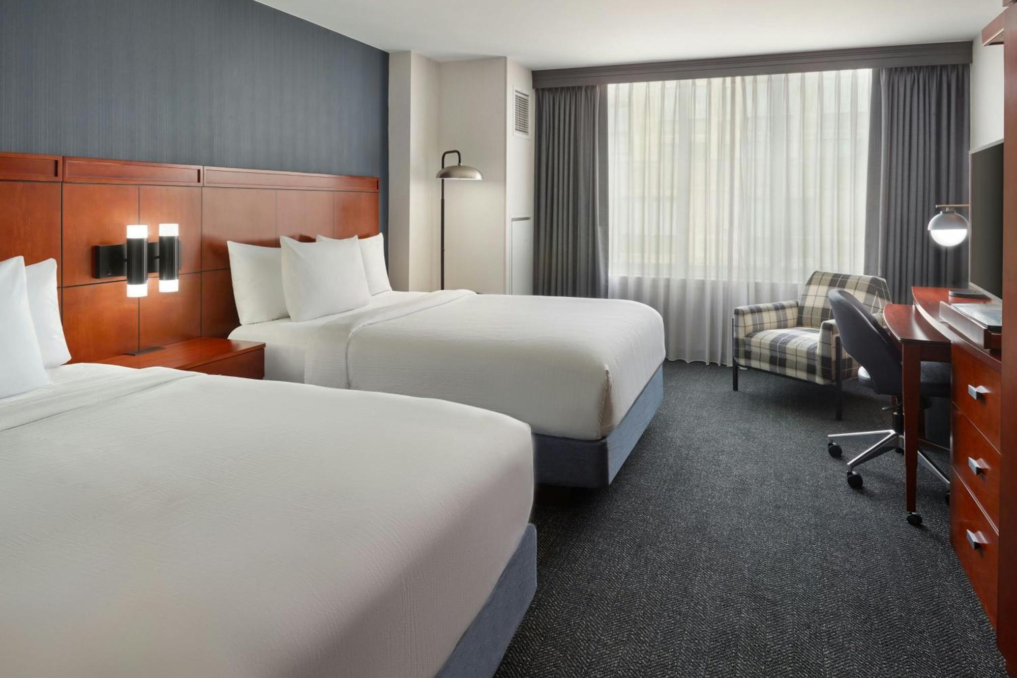 Courtyard By Marriott Washington, D.C./Foggy Bottom Hotel Exterior foto