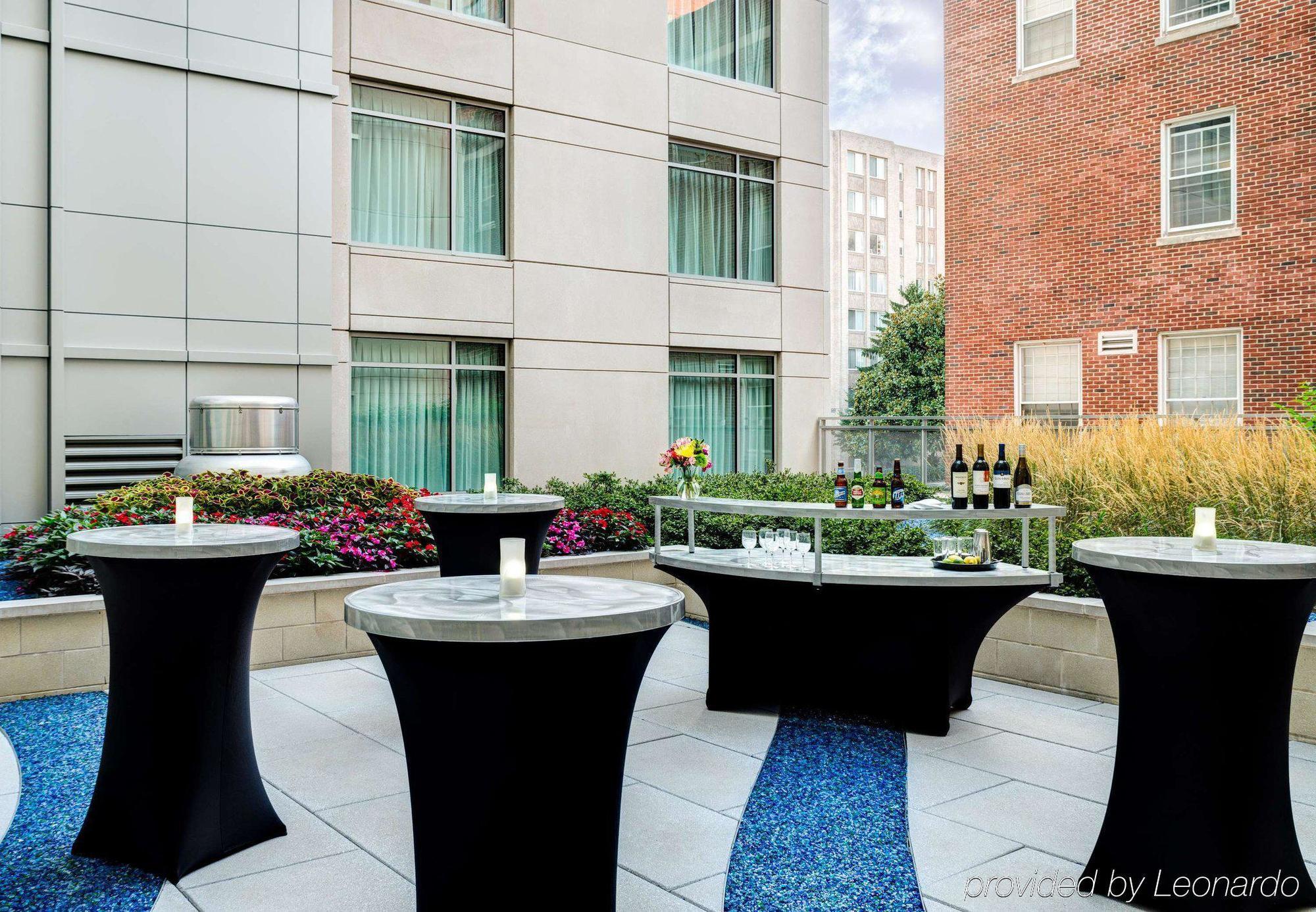 Courtyard By Marriott Washington, D.C./Foggy Bottom Hotel Exterior foto