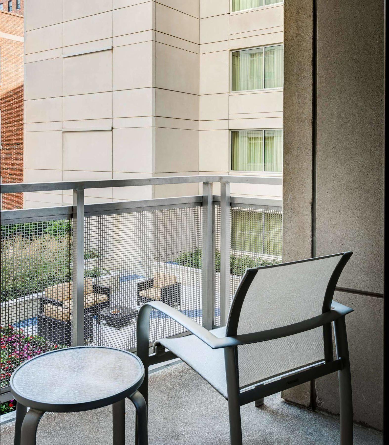Courtyard By Marriott Washington, D.C./Foggy Bottom Hotel Exterior foto